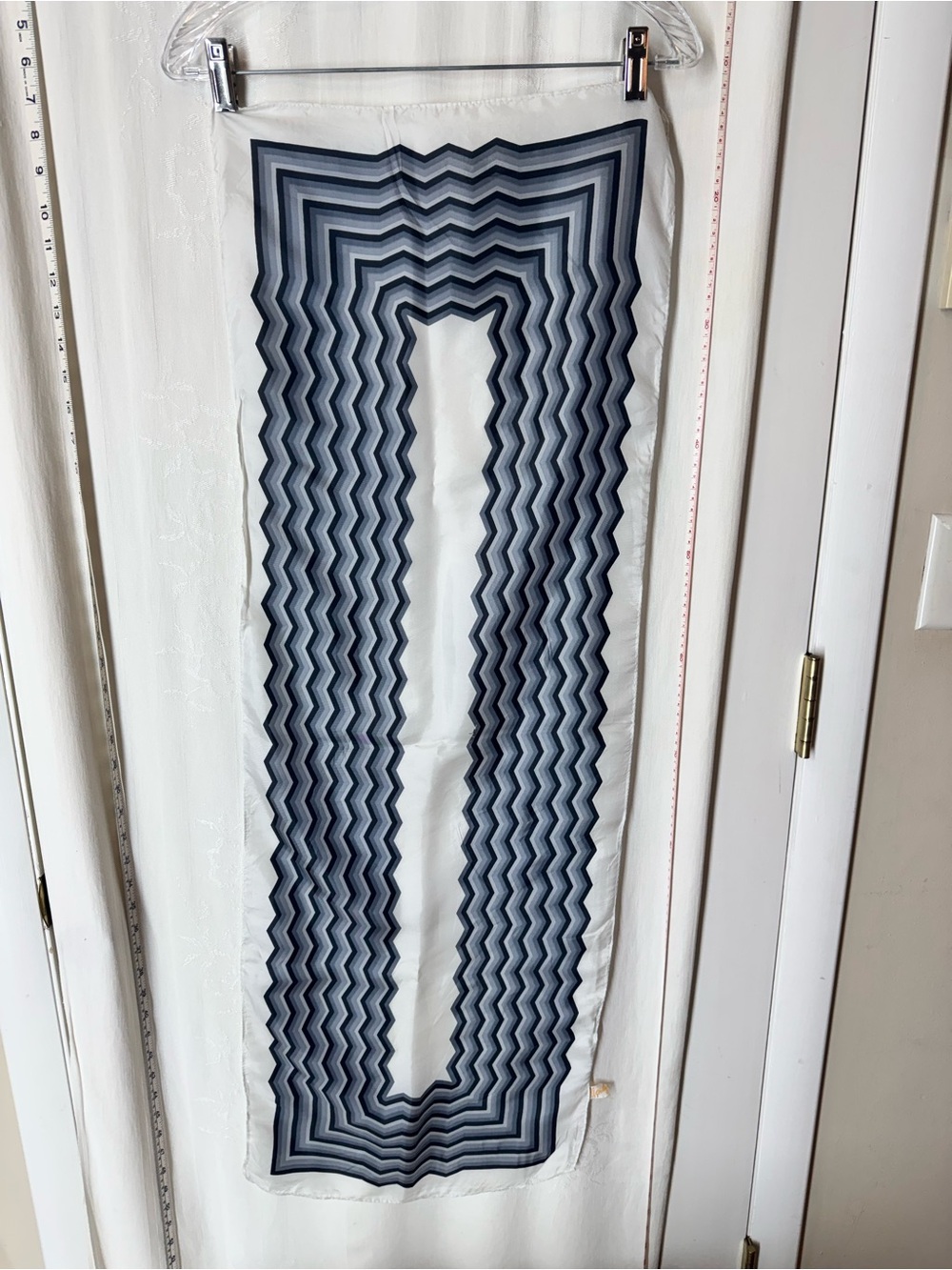 Vintage Glentex Silk Blend Scarf with Gray Zigzag Motif